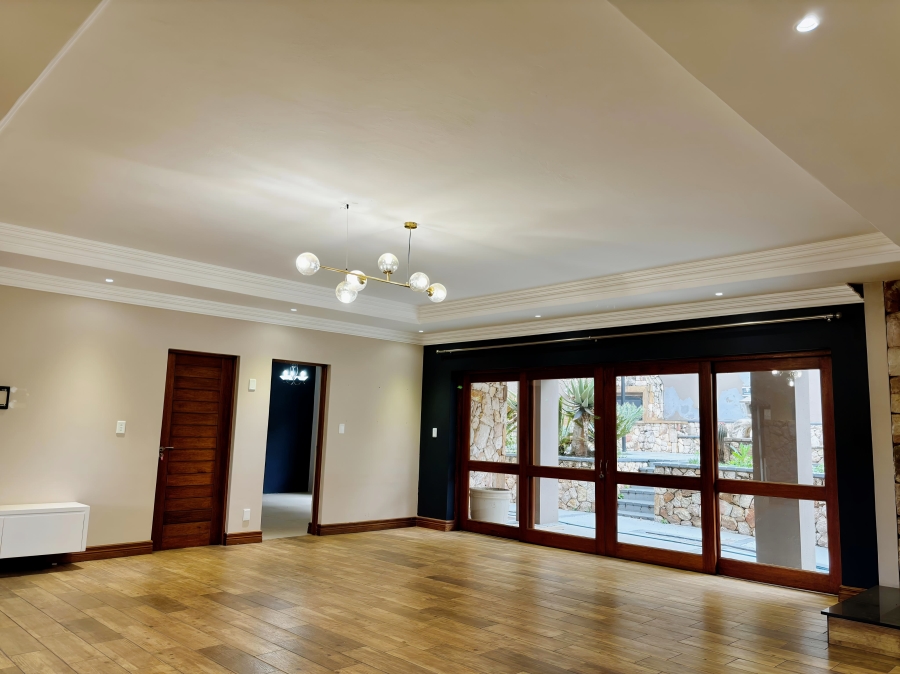 5 Bedroom Property for Sale in Xanadu Eco Park North West